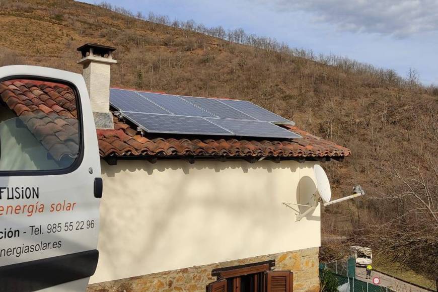 Ampliación instalación solar aislada en Lena (Asturias)
