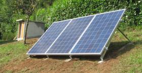 Instalación solar aislada cerca de Riosa (Asturias) 