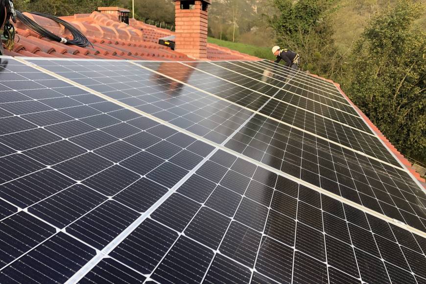 Instalación fotovoltaica de autoconsumo en Morcín (Asturias)