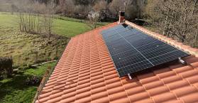 Instalación fotovoltaica de autoconsumo en Soto del Barco (Asturias)